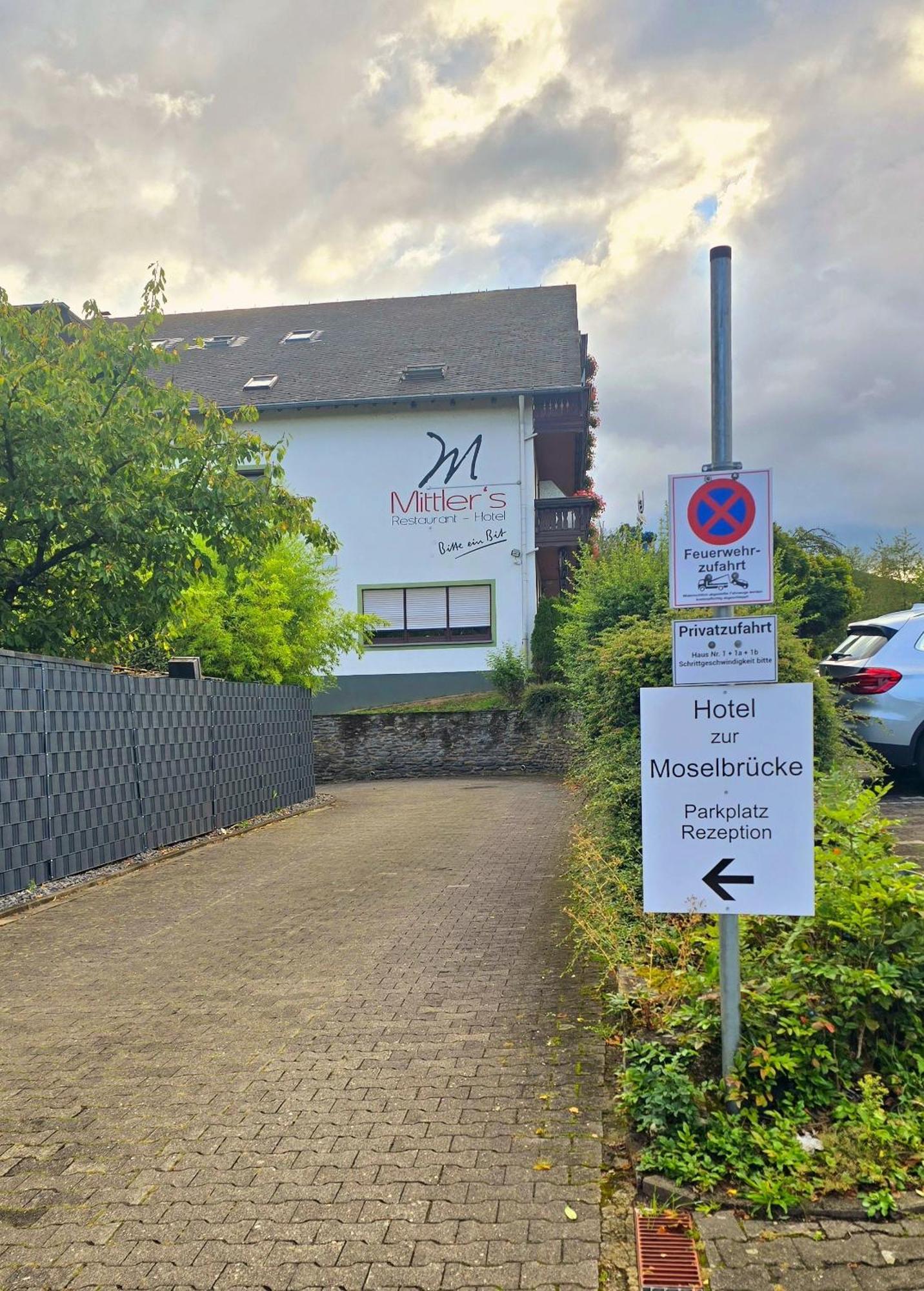Hotel Zur Moselbruecke Schweich Zewnętrze zdjęcie