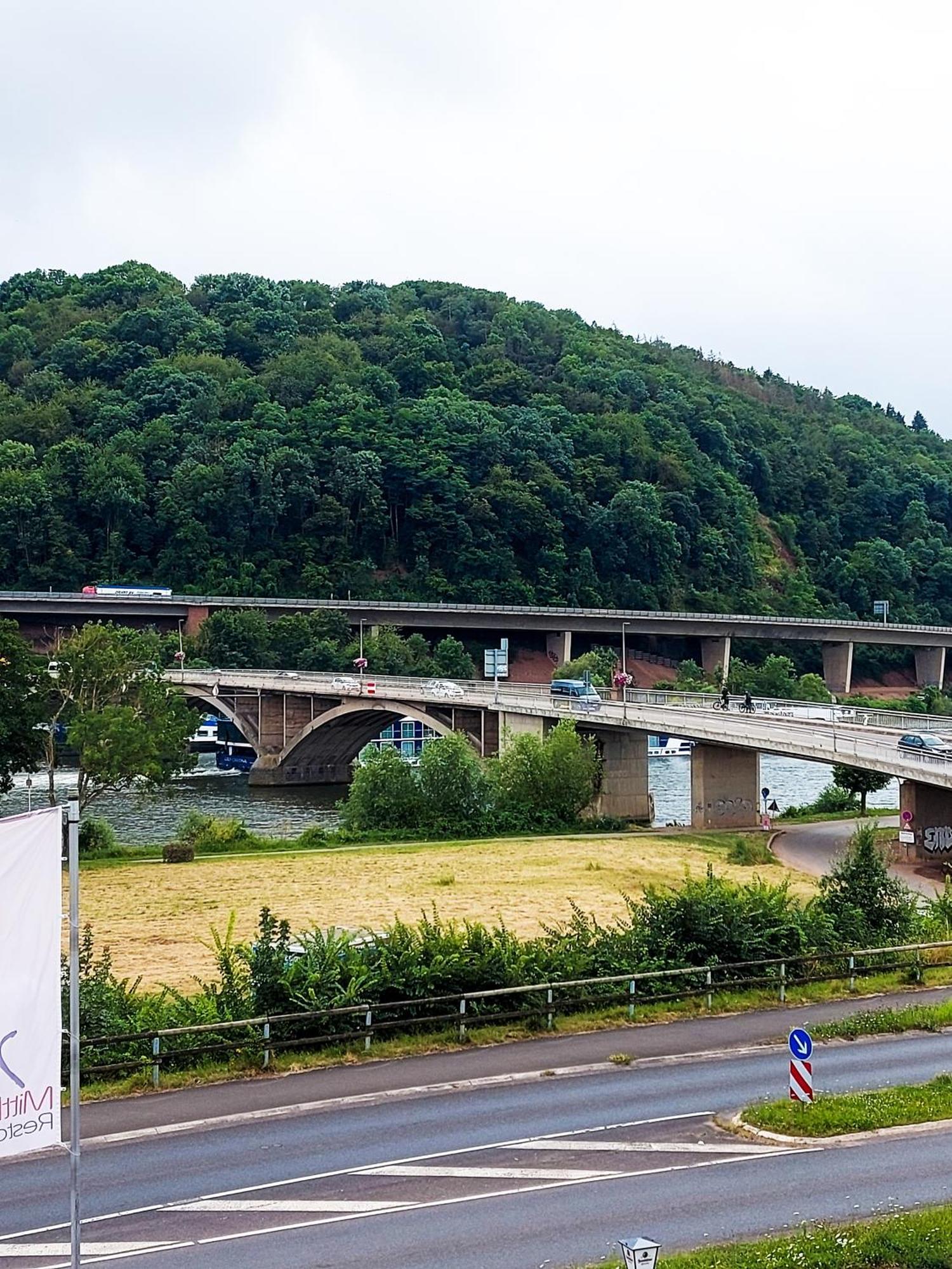 Hotel Zur Moselbruecke Schweich Zewnętrze zdjęcie