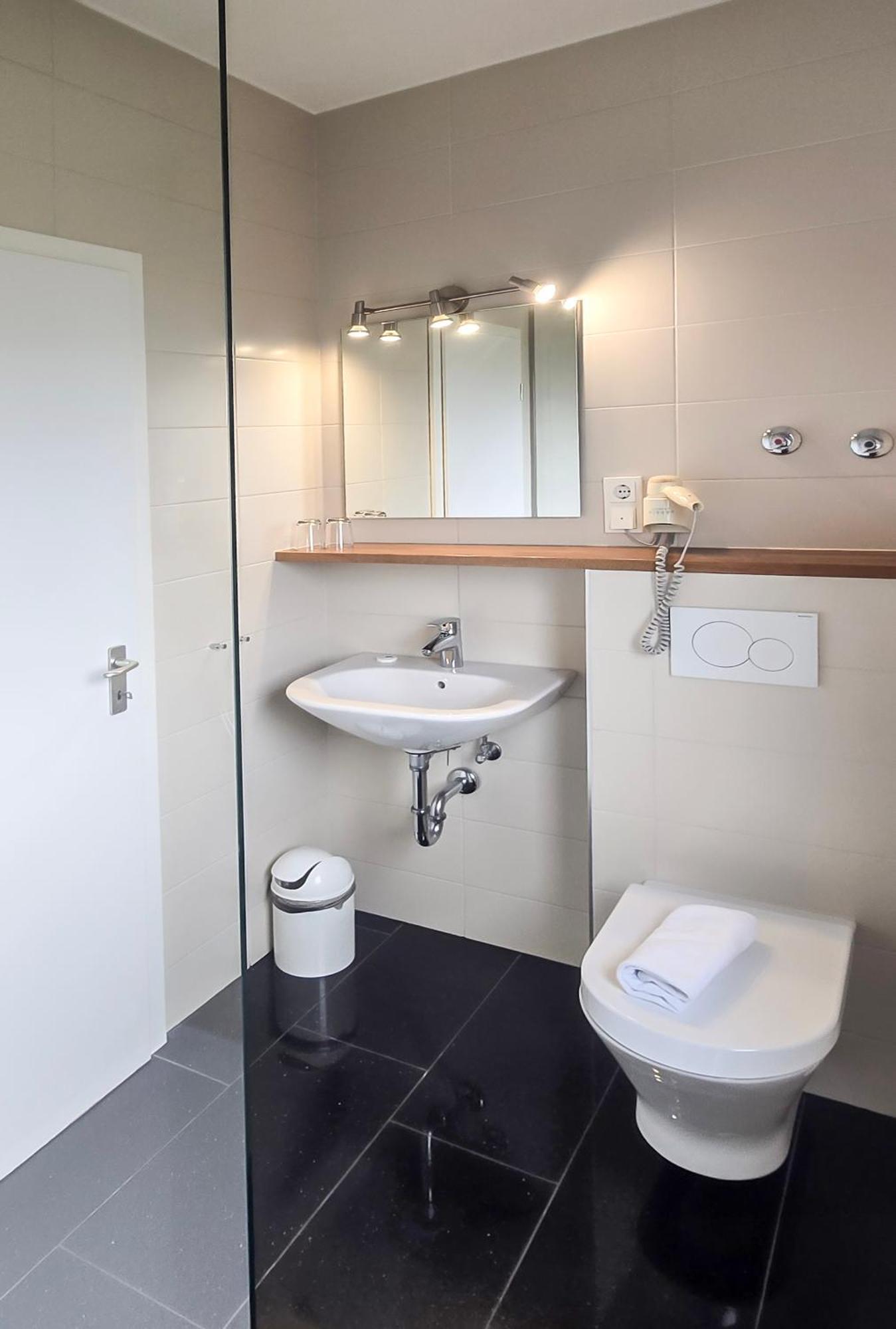 Hotel Zur Moselbruecke Schweich Zewnętrze zdjęcie