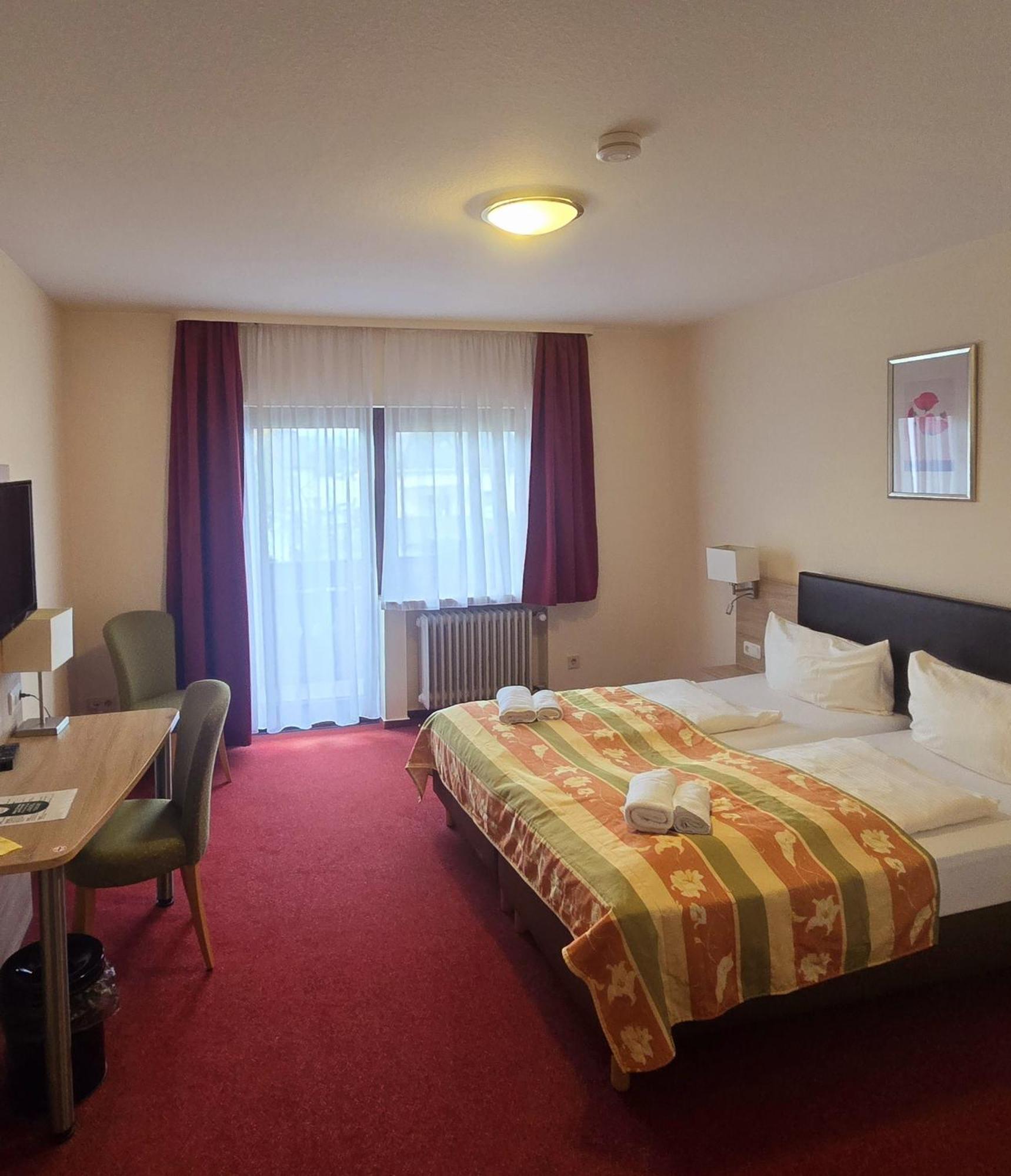 Hotel Zur Moselbruecke Schweich Zewnętrze zdjęcie